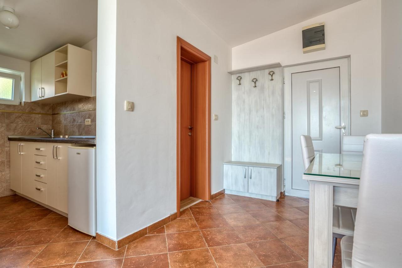 Apartmani Olga Petrovazzo Esterno foto