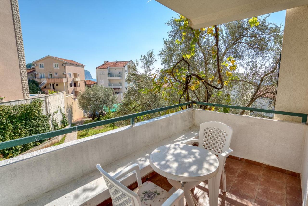Apartmani Olga Petrovazzo Esterno foto