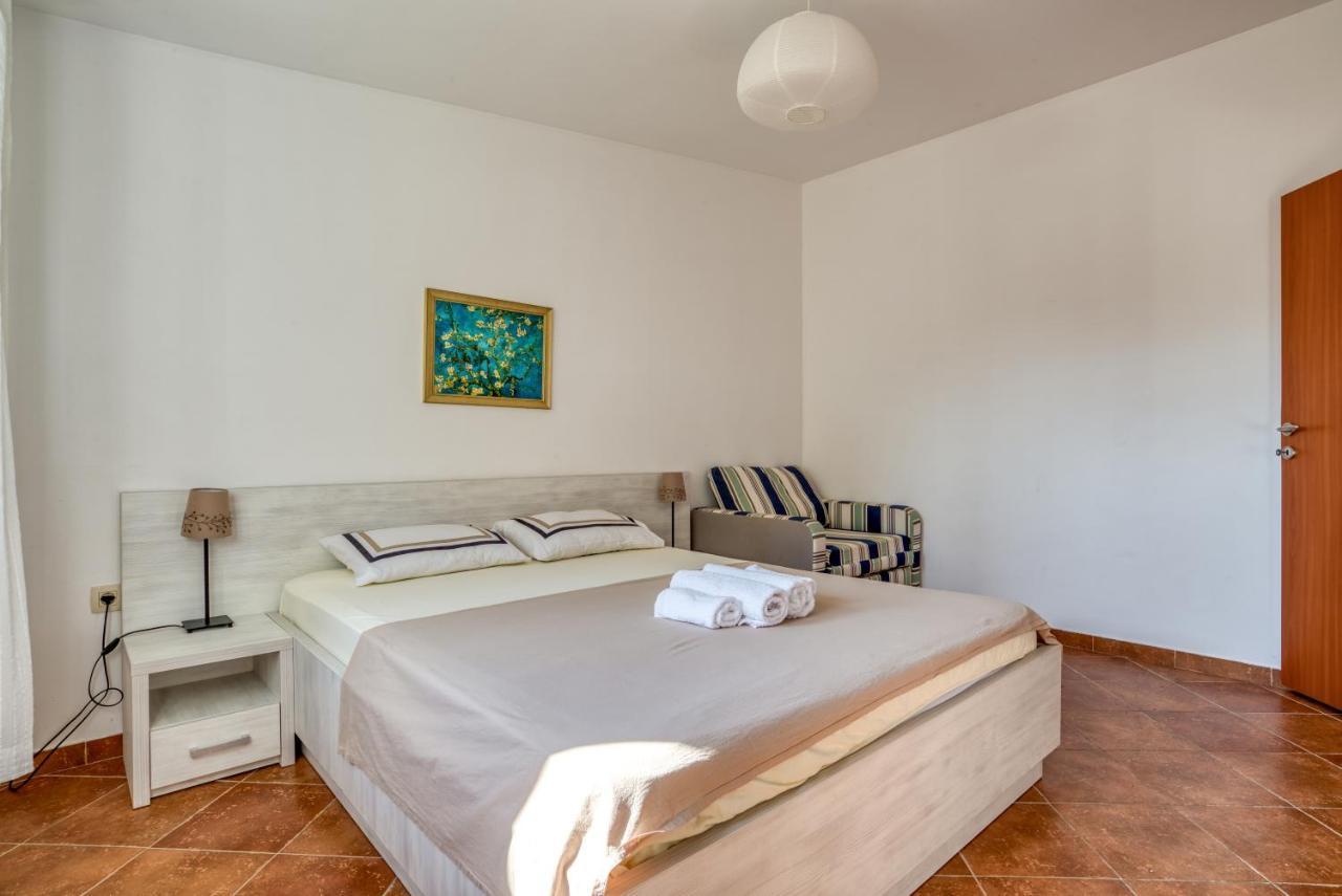 Apartmani Olga Petrovazzo Esterno foto