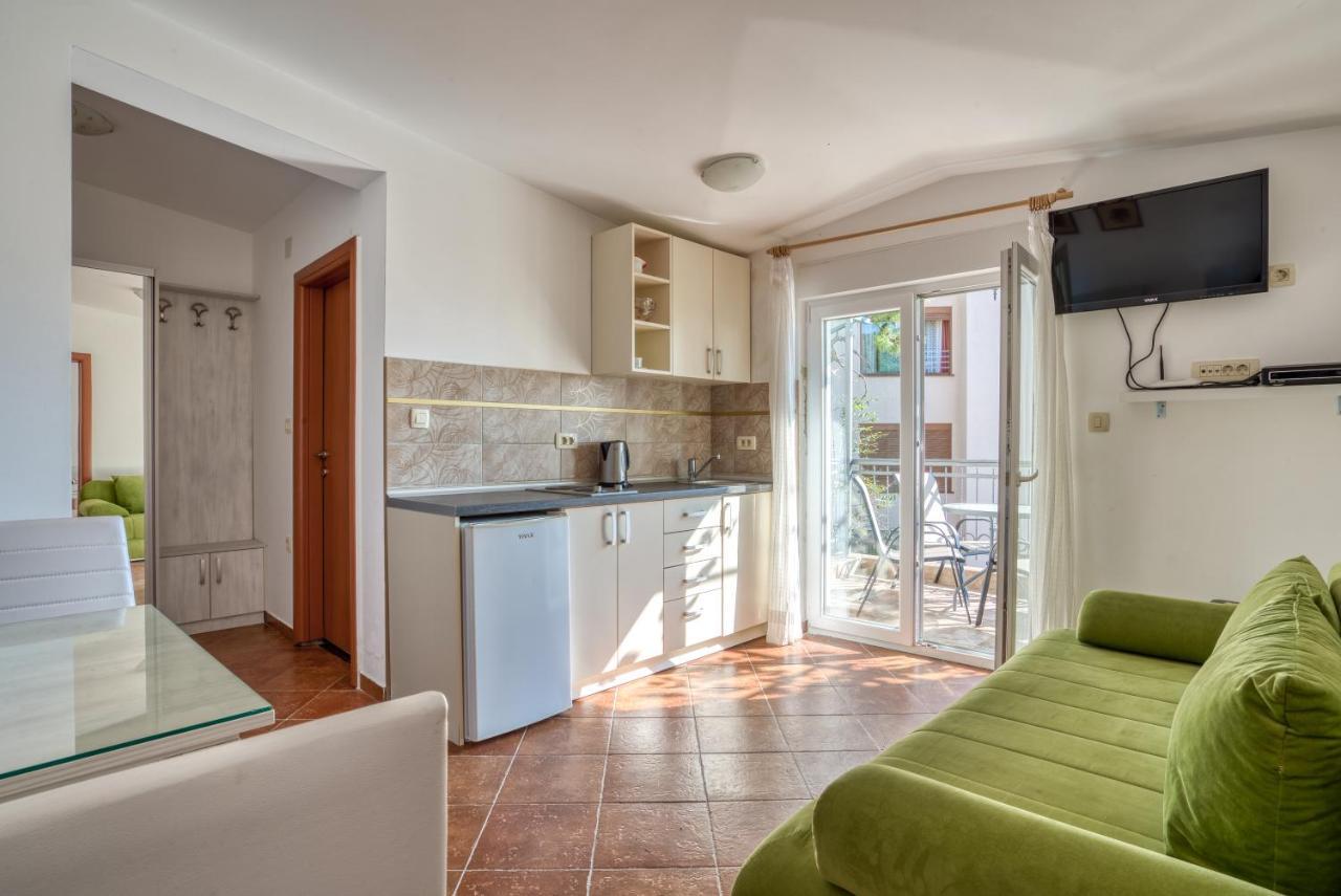 Apartmani Olga Petrovazzo Esterno foto