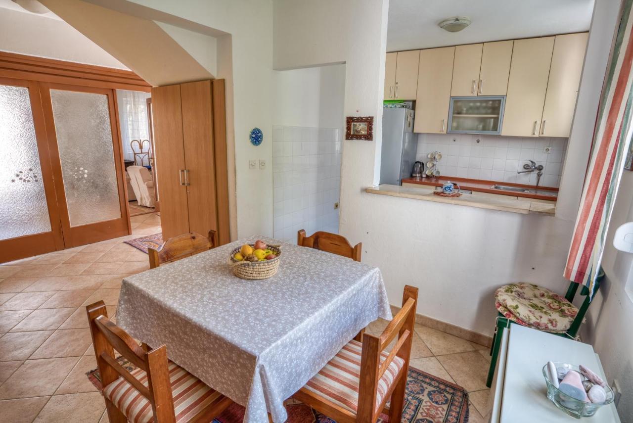 Apartmani Olga Petrovazzo Esterno foto